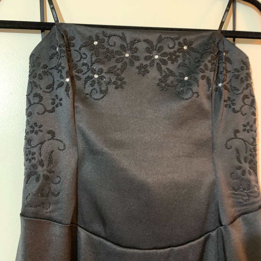 Black Windsor evening dress - Picture 2 of 6